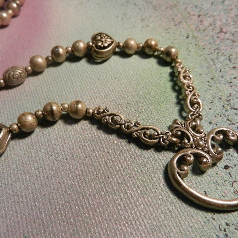 VTG hearts a'gogo silver necklace long silver tone filigree beaded pendant heart - Picture 6 of 16